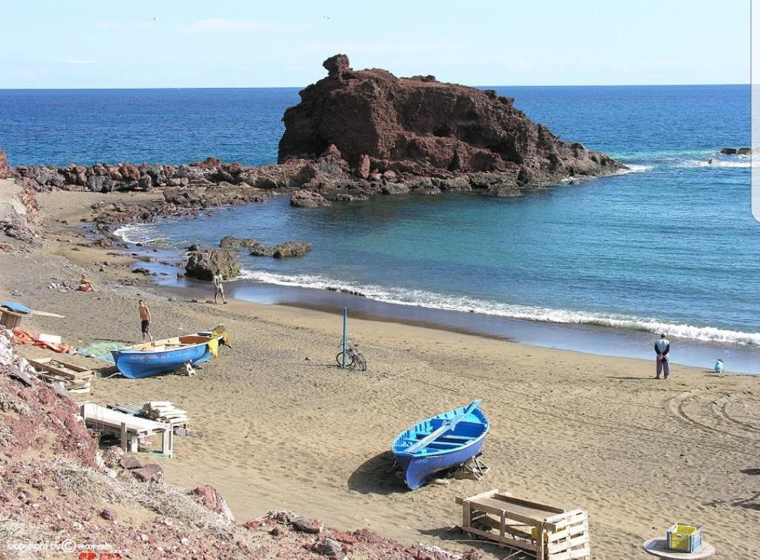Apartment & Beach - Airport El Burrero 외부 사진