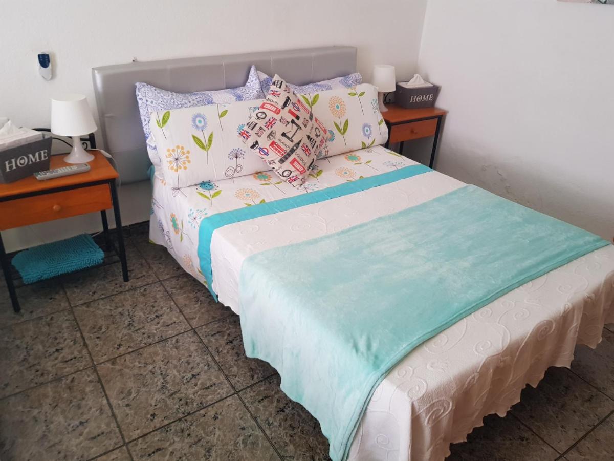 Apartment & Beach - Airport El Burrero 외부 사진